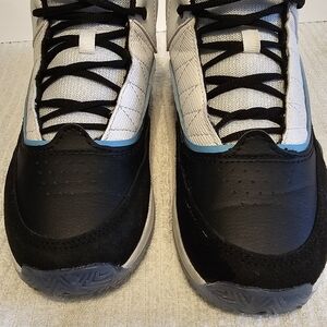 AND1 Boys High Top Basketball Sneakers, padded Insole Boys Size 6